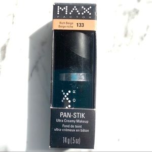 Mac Factor Pan-Stick Foundation Creamy Beige